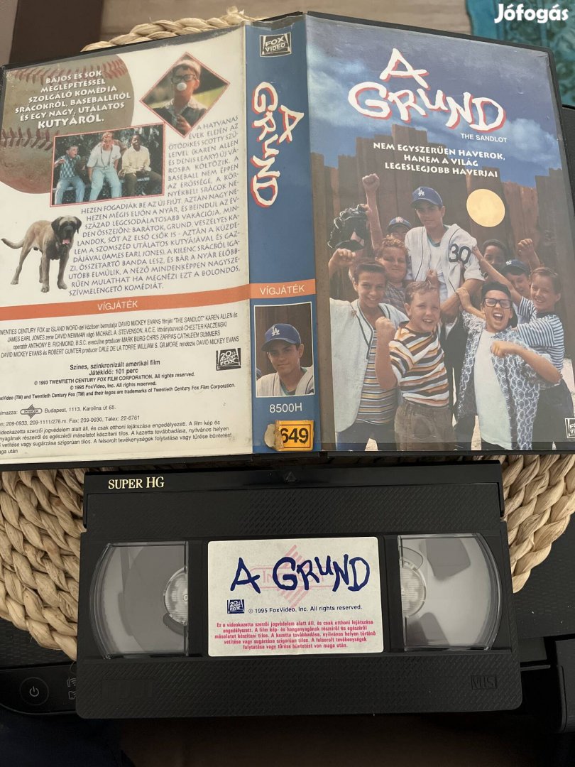 A grund vhs.   