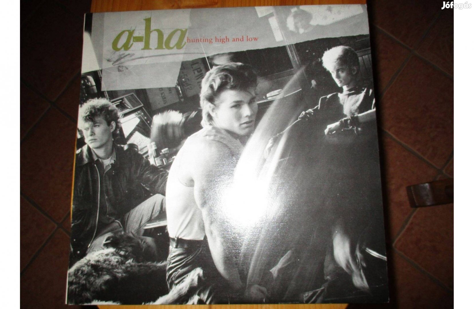 A-ha Hunting high and love vinyl hanglemez eladó