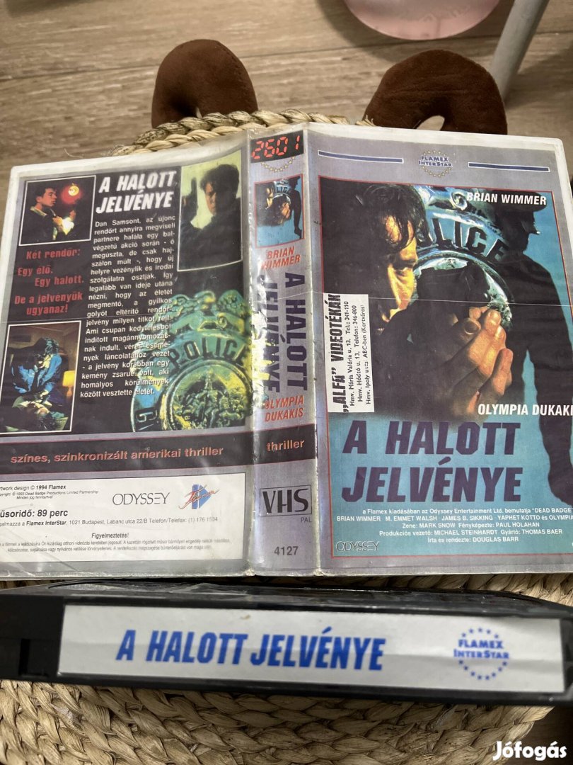 A halott jelvénye vhs m