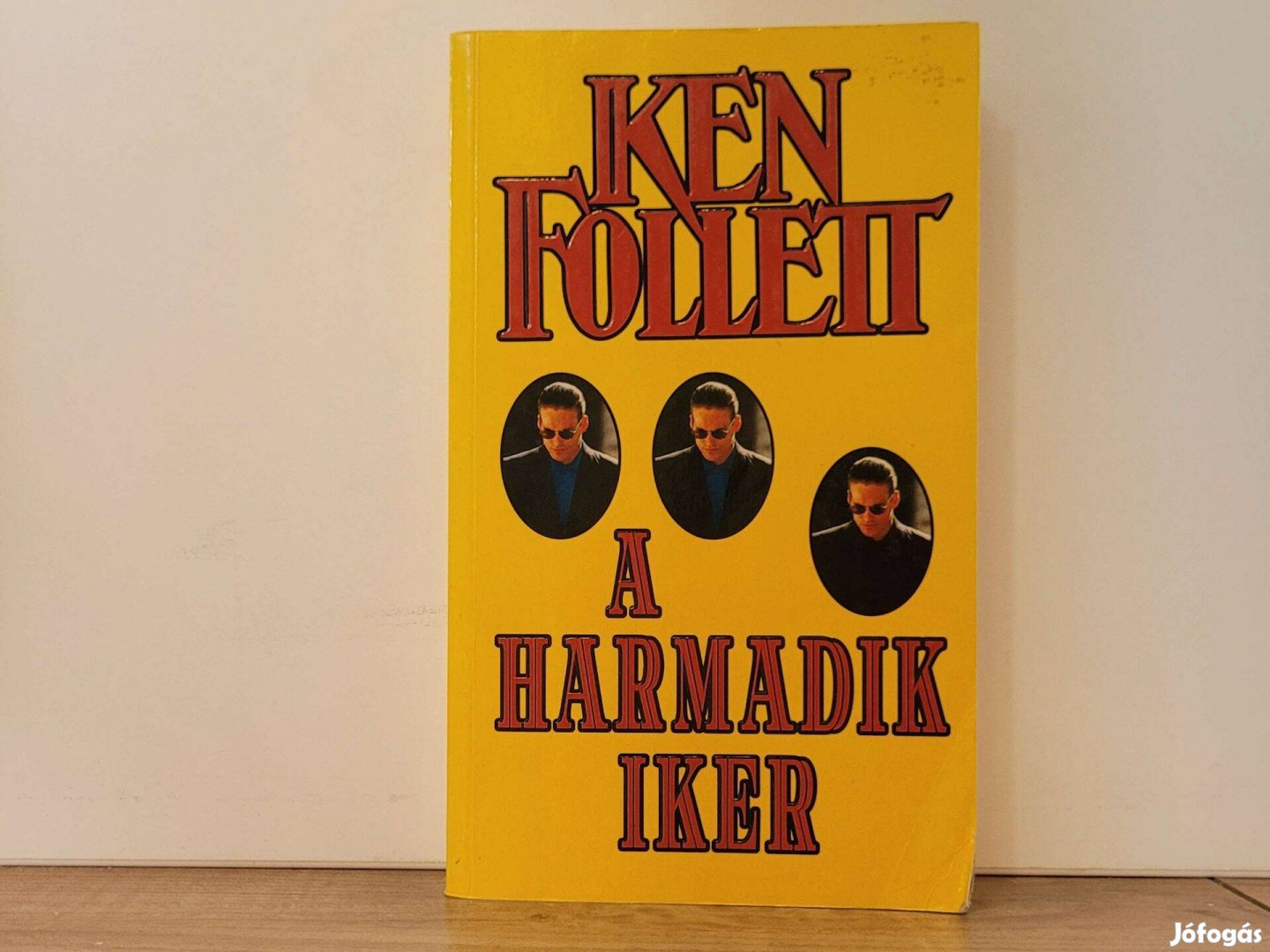 A harmadik iker - Ken Follett könyv eladó