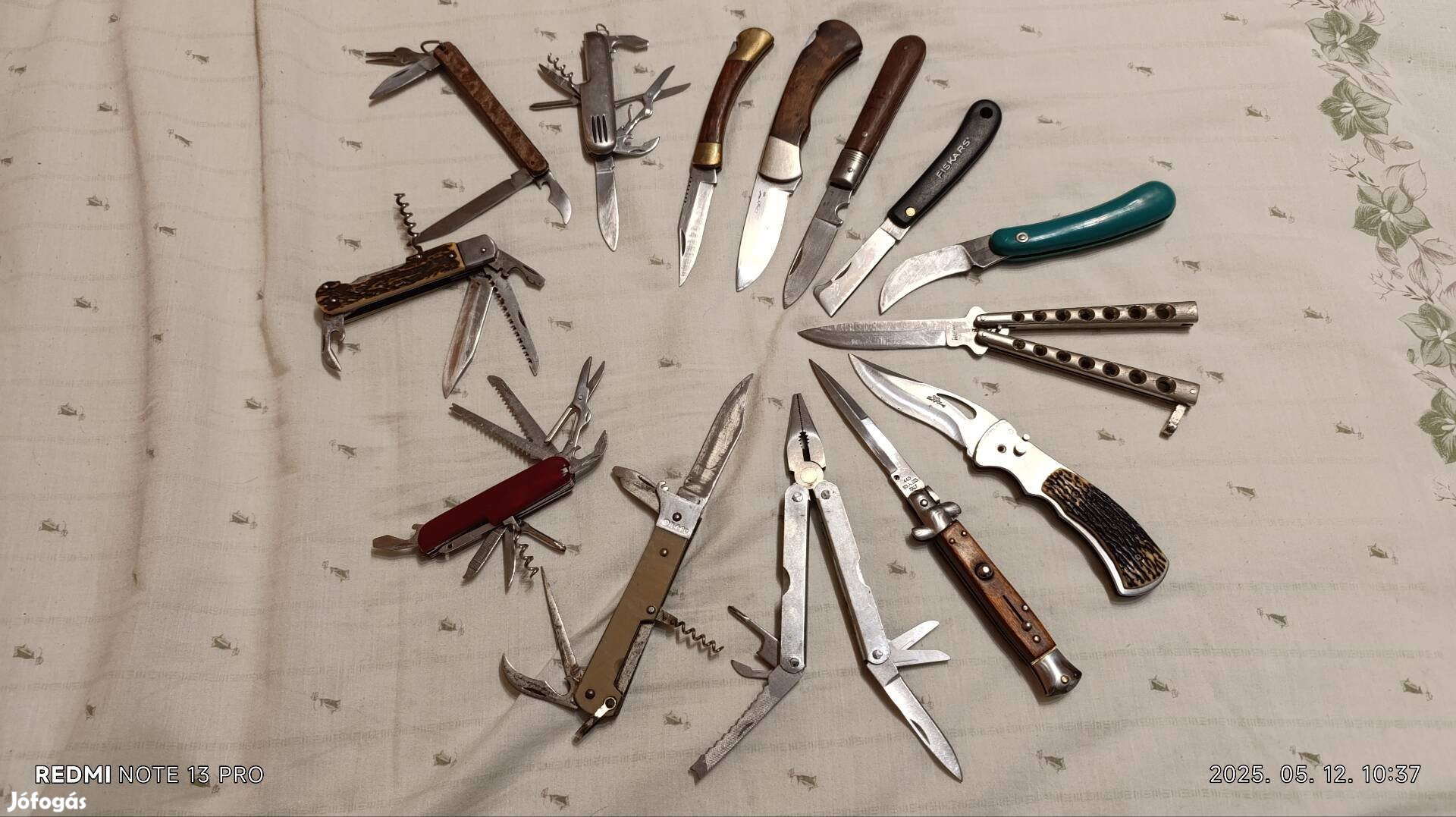 A képen látható használati tárgyak eladók 