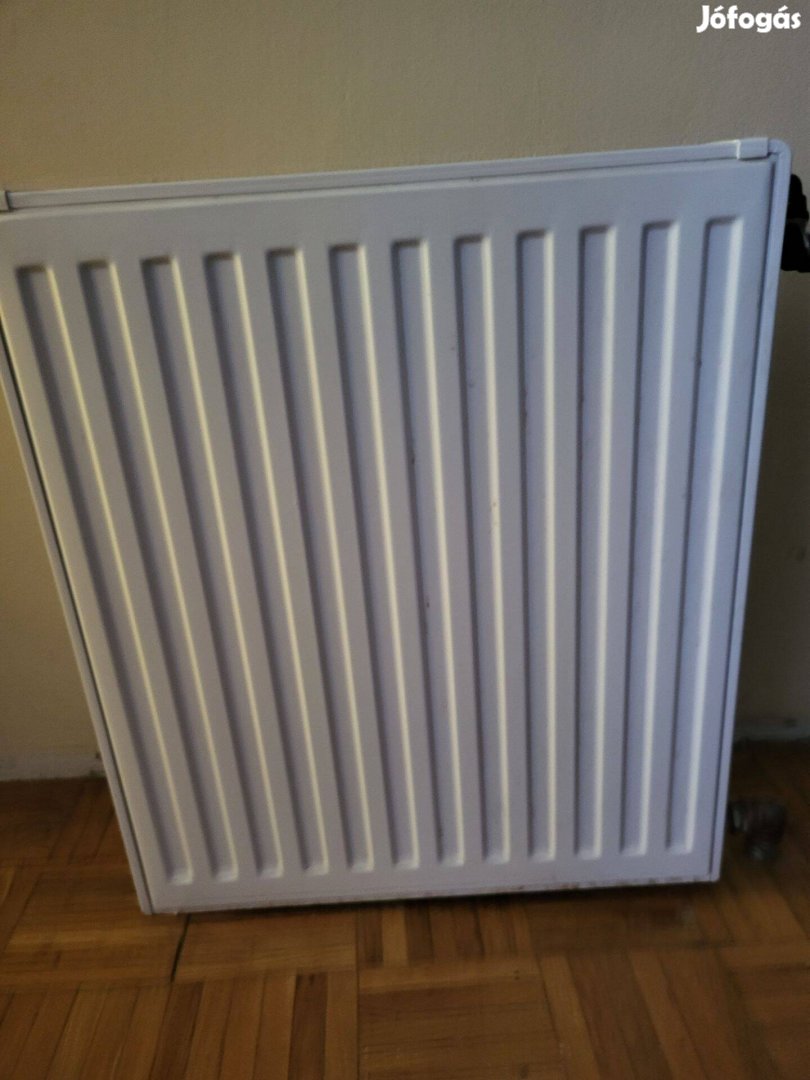 A képen látható hibátlan radiátor