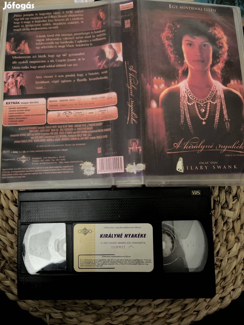 A királyné nyakéke vhs m