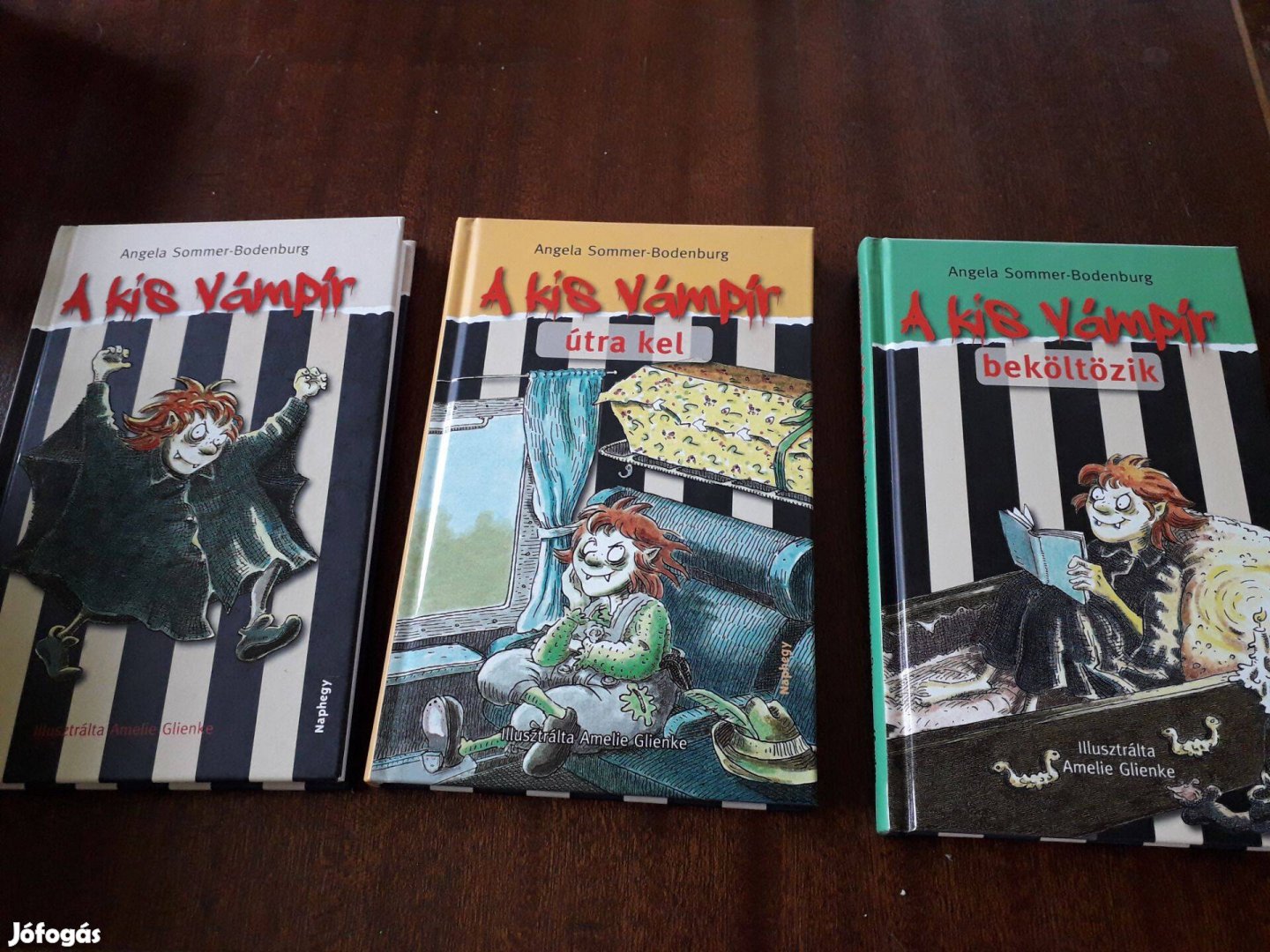 A kis vámpír 1-3