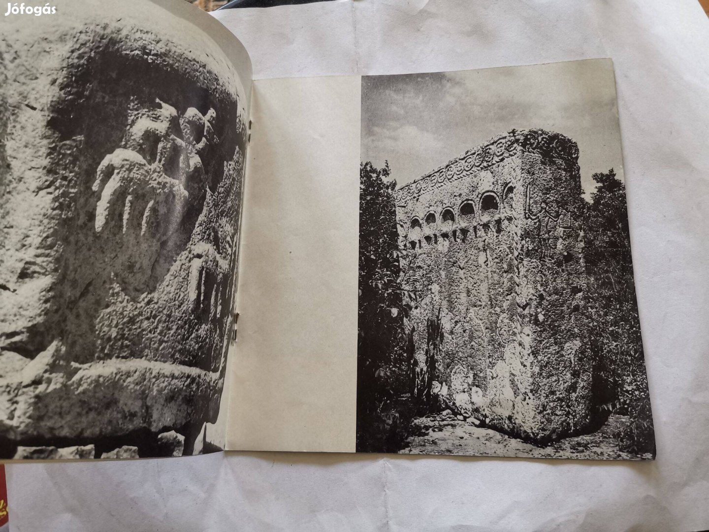 A középkori Bosznia síremlékei - Budapest 1972 Vármúzeum