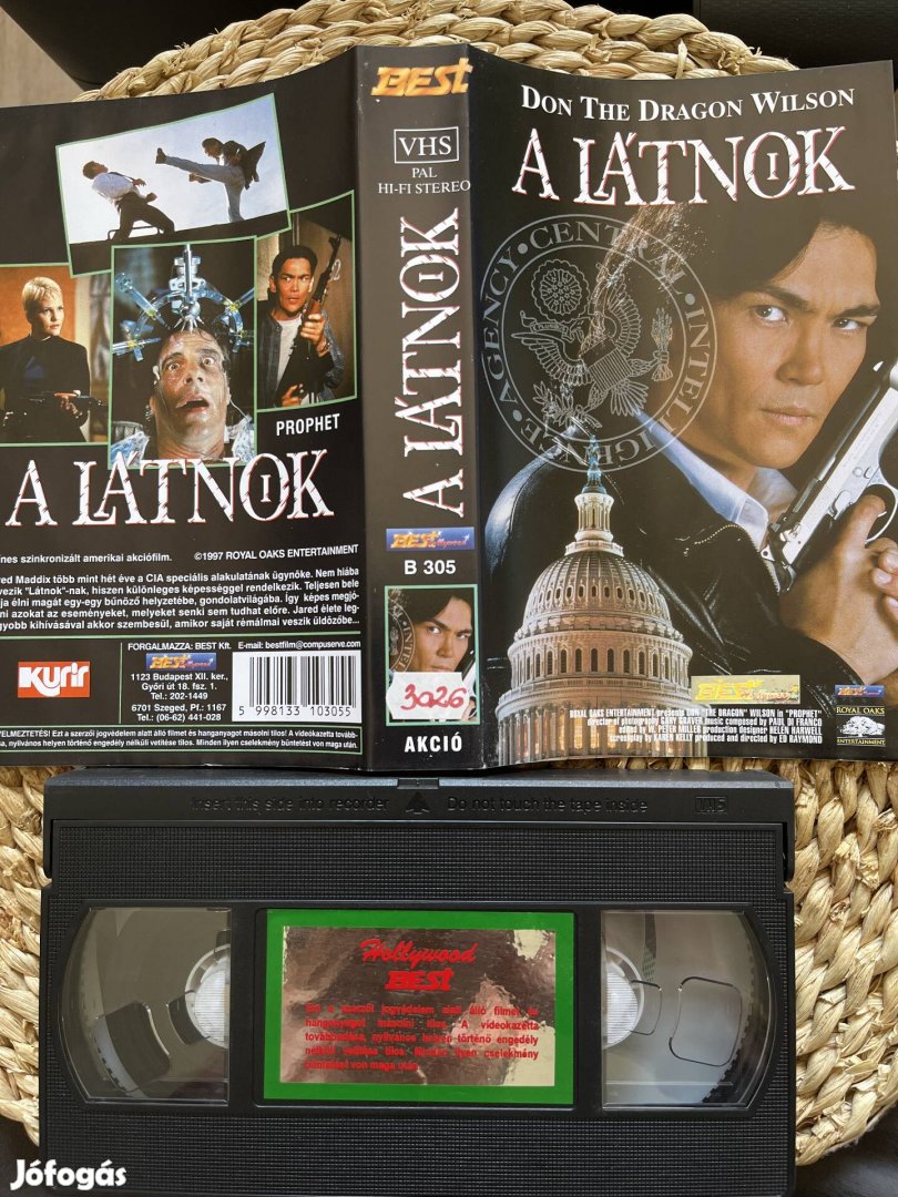 A látnok vhs.   