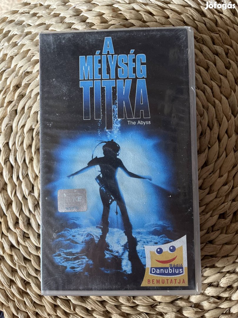 A mélység titka vhs új