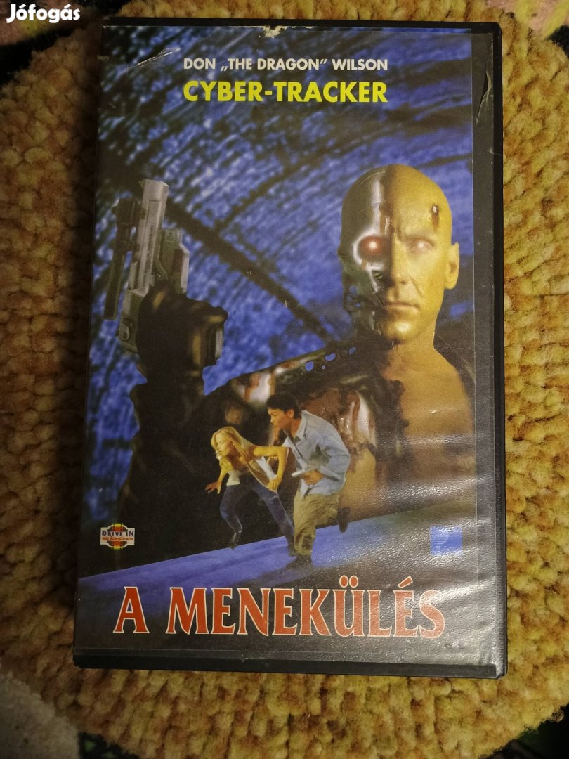 A menekülés / Cyber-tracker nagytokos VHS 