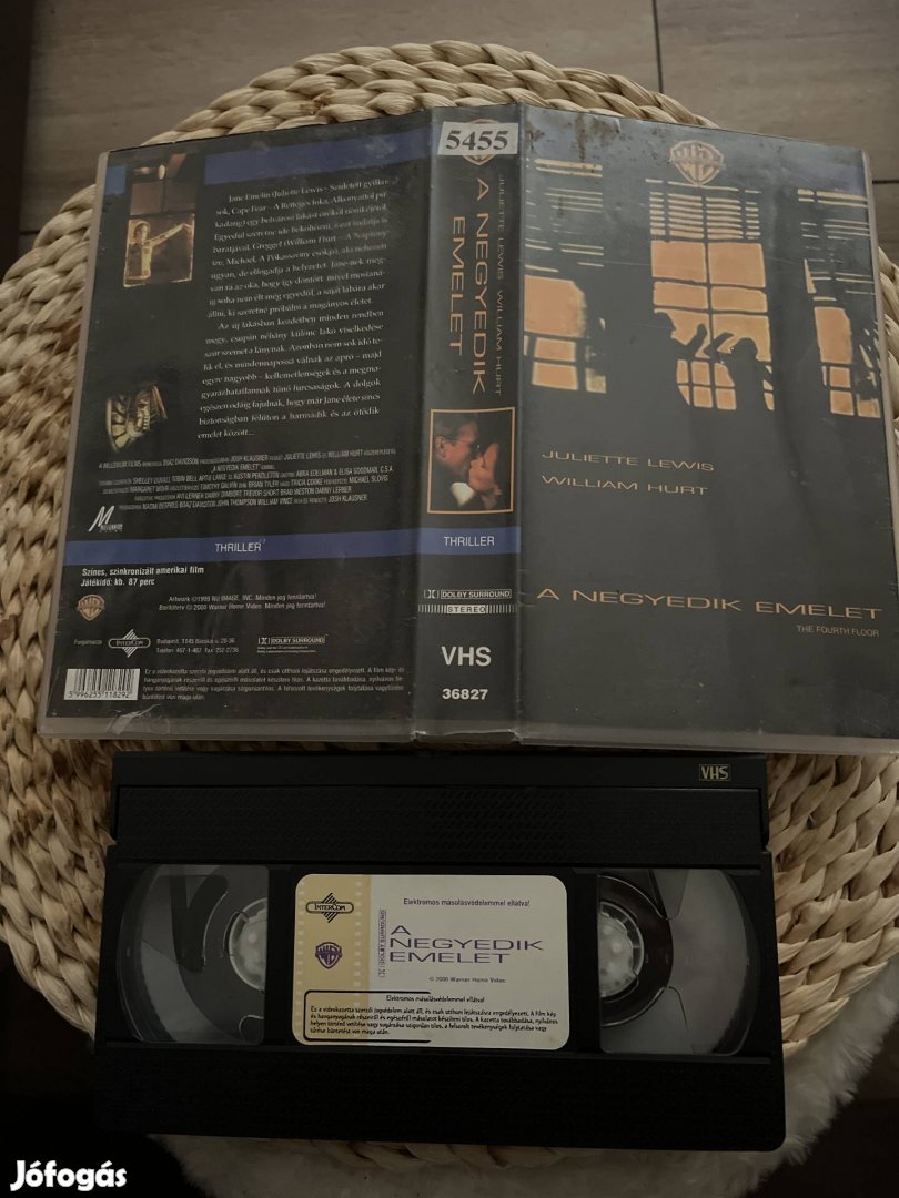 A negyedik emelet vhs 