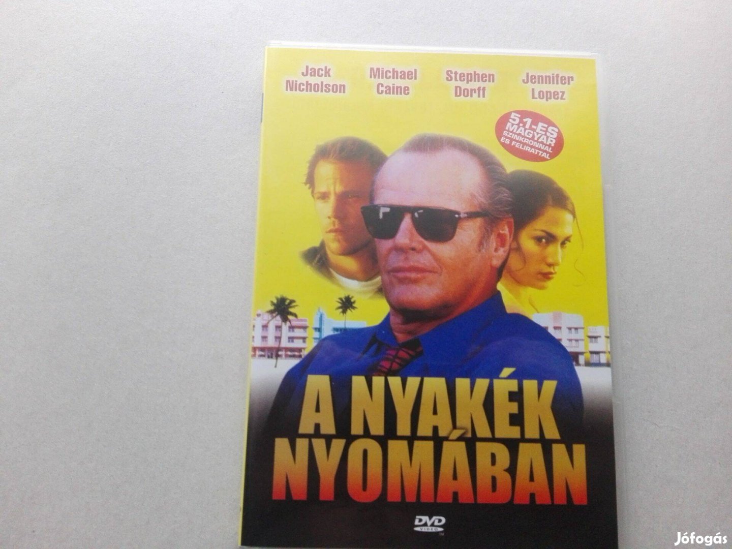 A nyakék nyomában c.eredeti,hibátlan állapotú(magyar)DVD film eladó