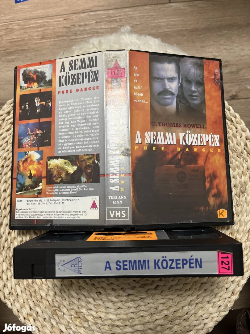 A semmi közepén vhs film