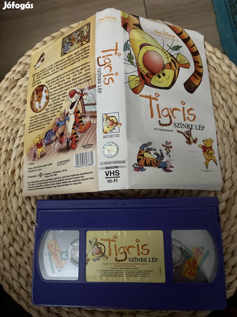 A tigris szinre lép vhs