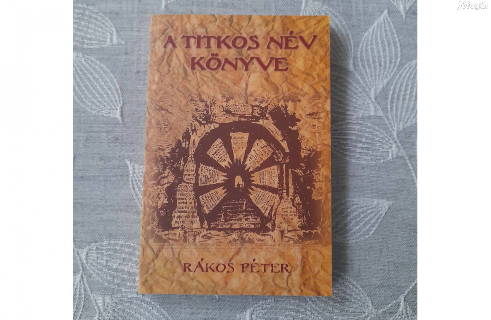 A titkos név könyve