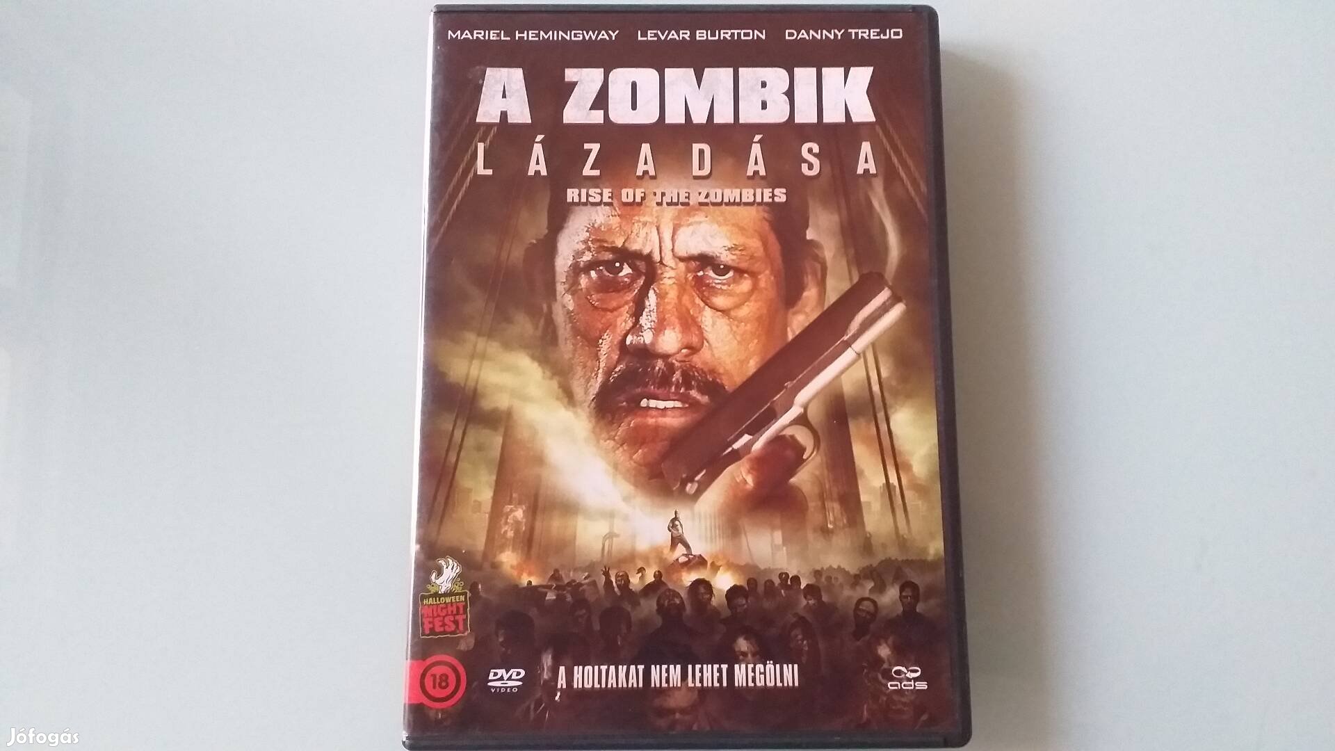 A zombik lázadása DVD film