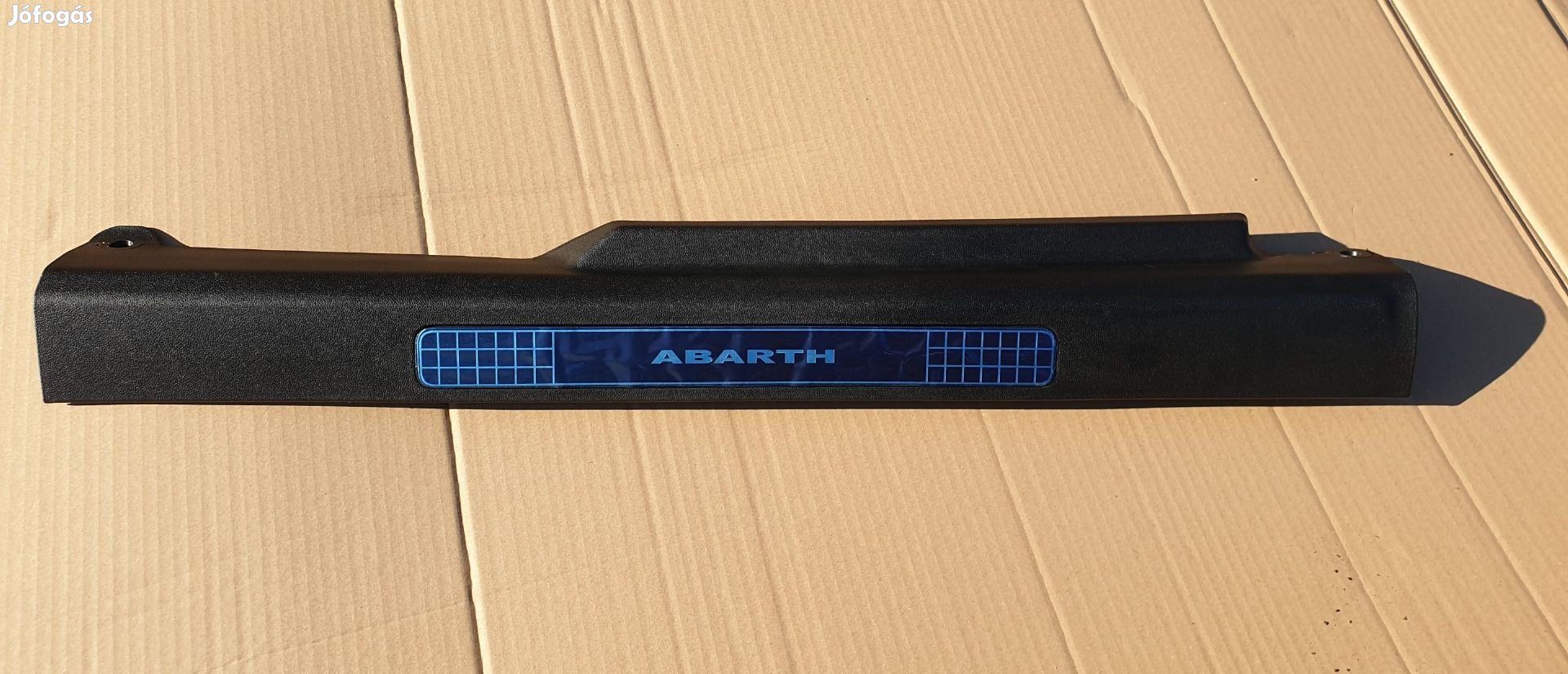 Abarth Grande Punto gyári új bal küszöb belső borítás 735459190