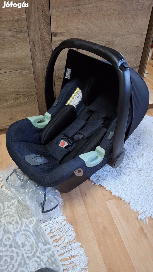 Abc Design tulip hordozó i-size 0-13kg esővédővel 
