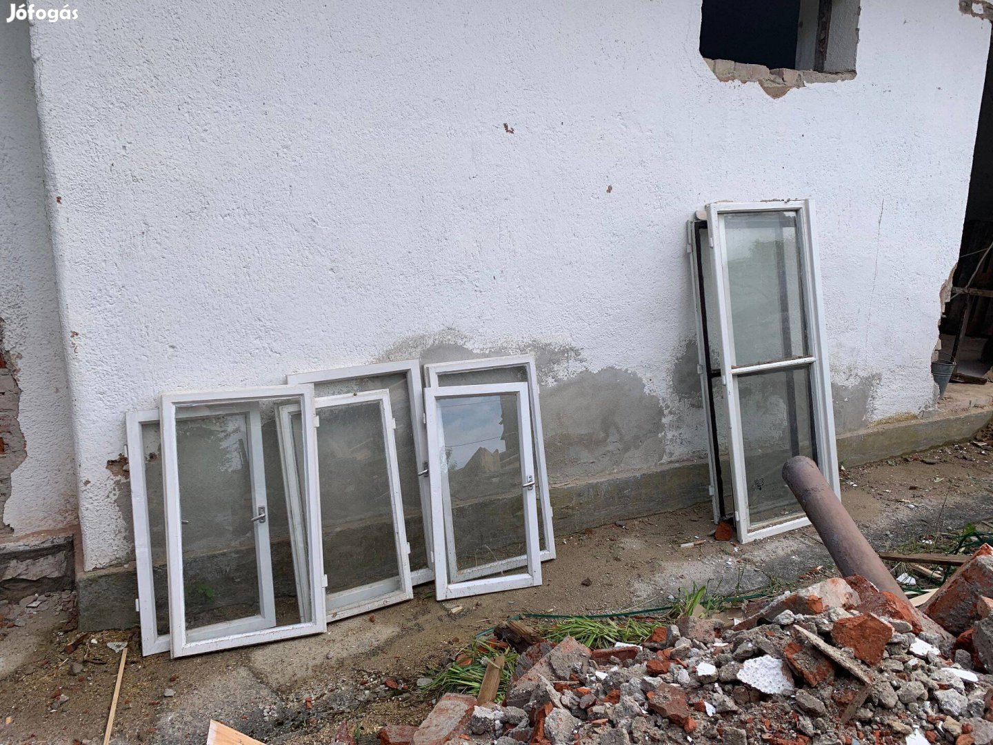 Ablak szárnyak bontott