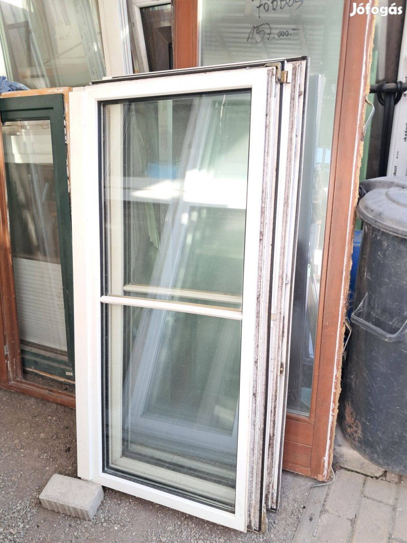 Ablak szárnyak üvegháznak