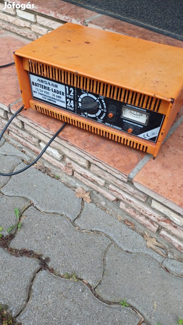 Absaar 12V 24v 30A akkumulátor töltő 