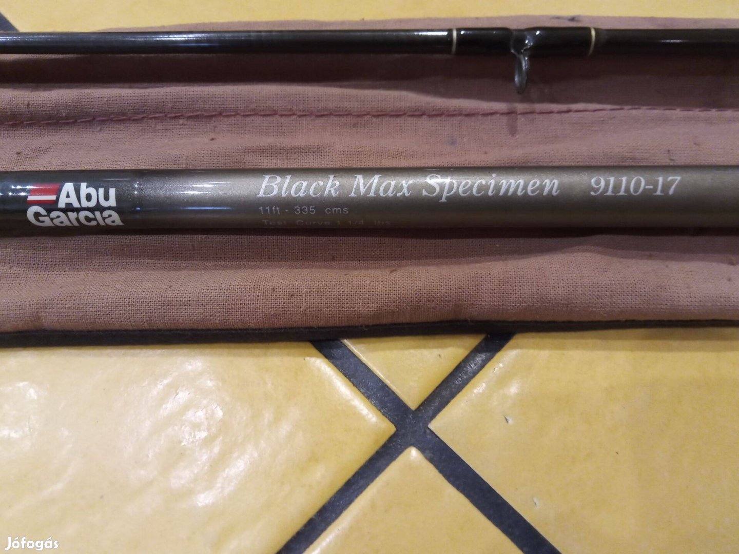 Abu Garcia Black Max specimen 335cm 1 1/4 lbs ingyen gls