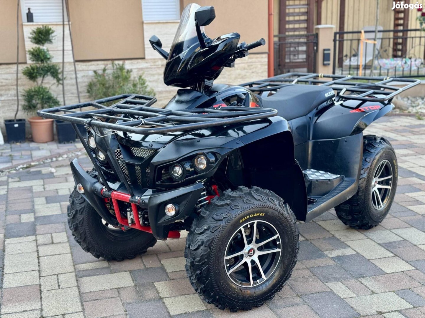 Access Egyéb 4x4 EFI újszerű 500km