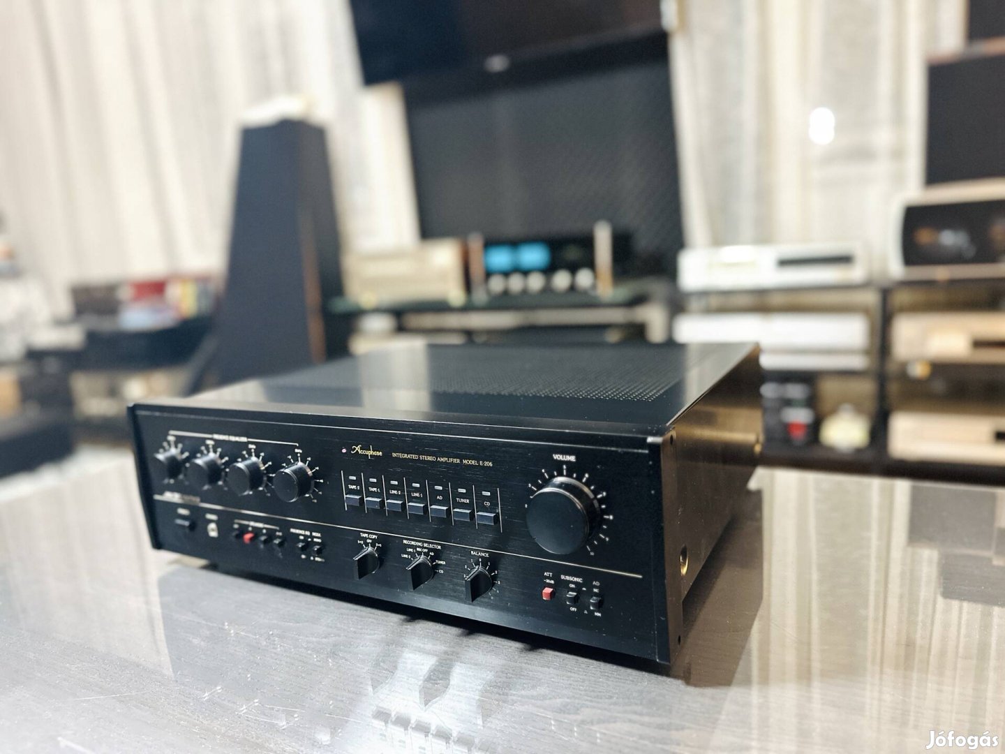 Accuphase E-206 Gyönyörű Prémium Hi-Fi hifi erősítő 