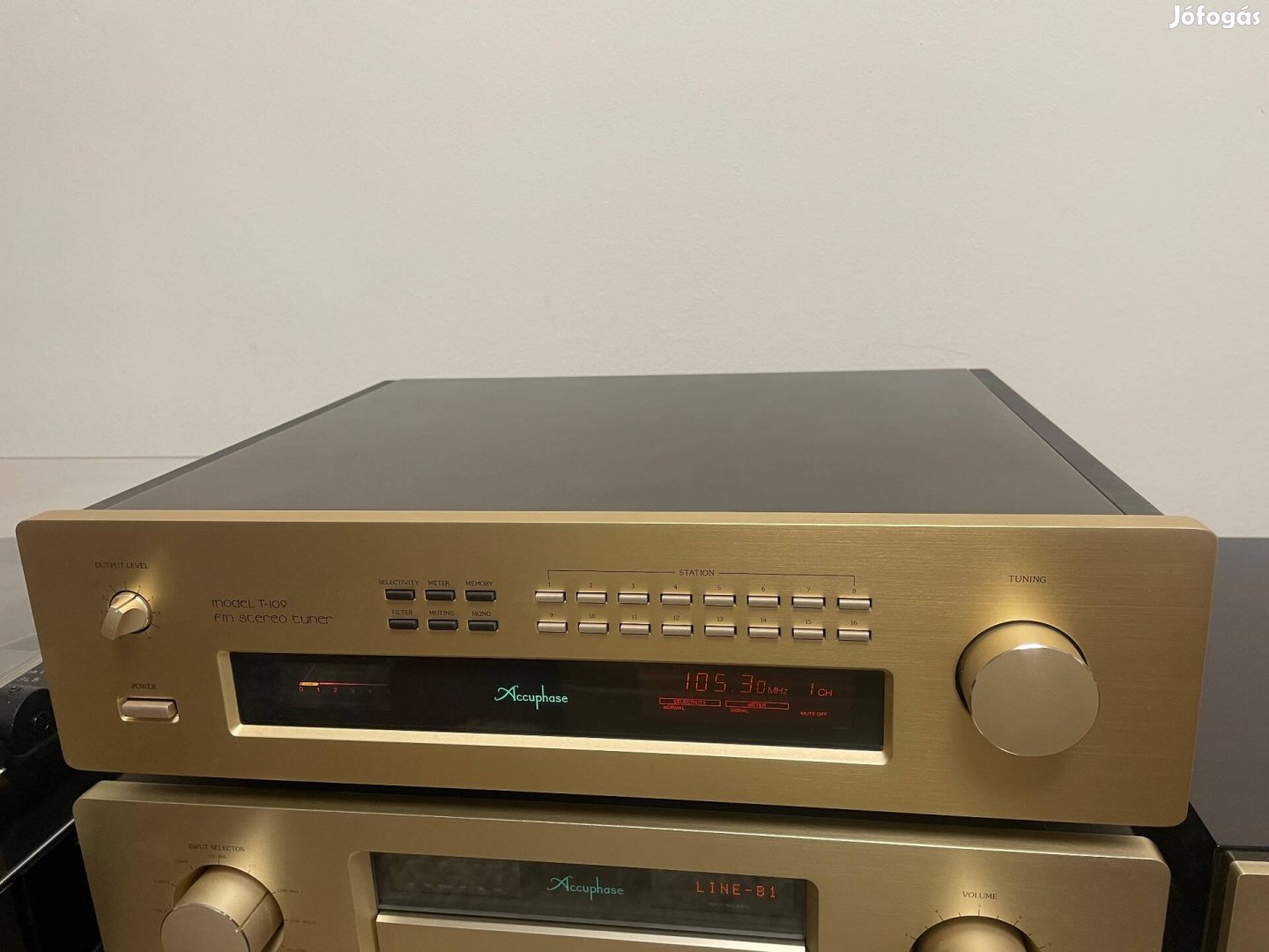 Accuphase T-109 Top High End FM rádió, távjával, ár alatt