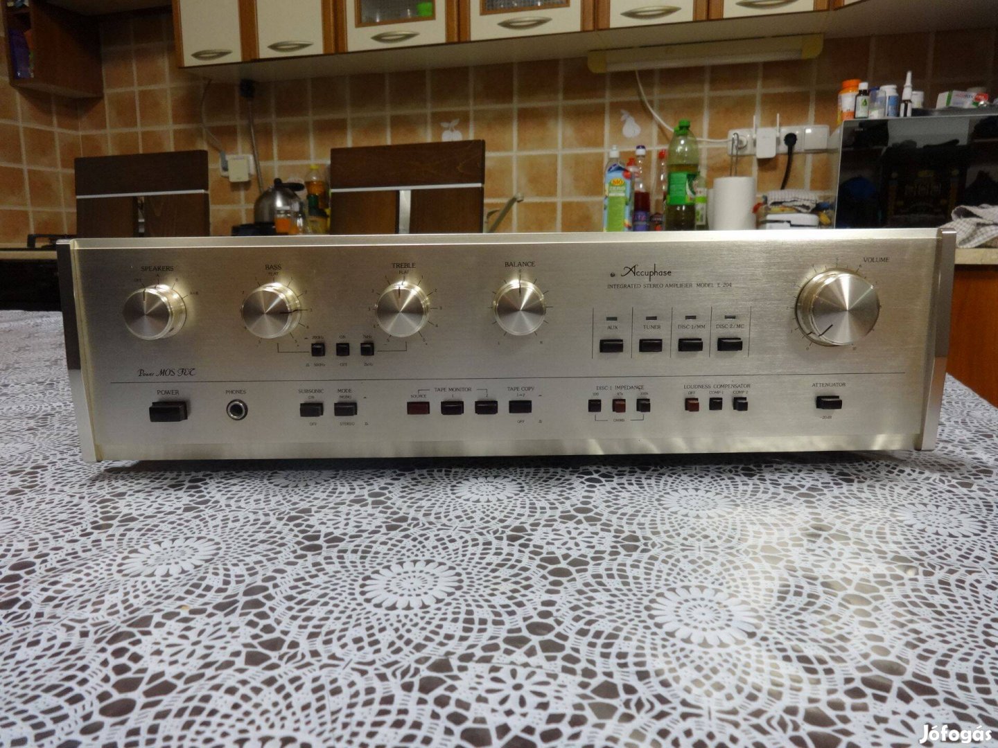 Accuphase e-204 Gyönyörű és hibátlan müködés!