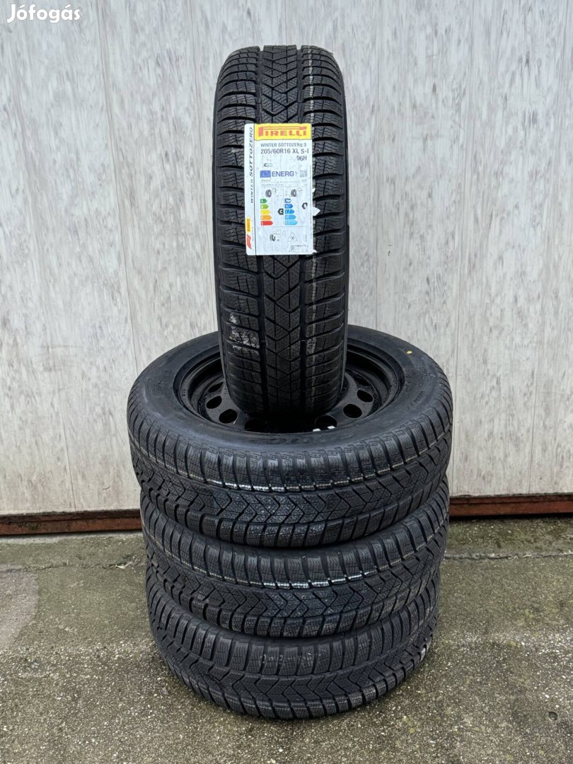 Acél felni és téli gumi összszerelve! Új!