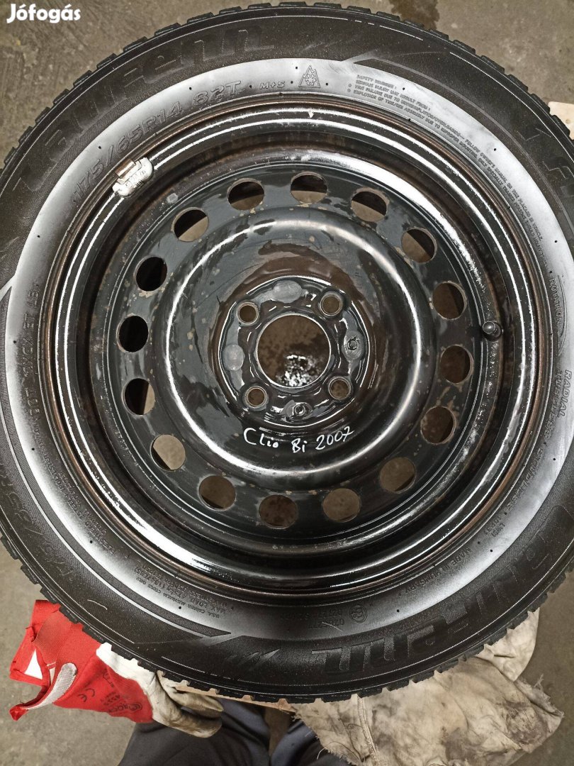 Acél felni renault 14