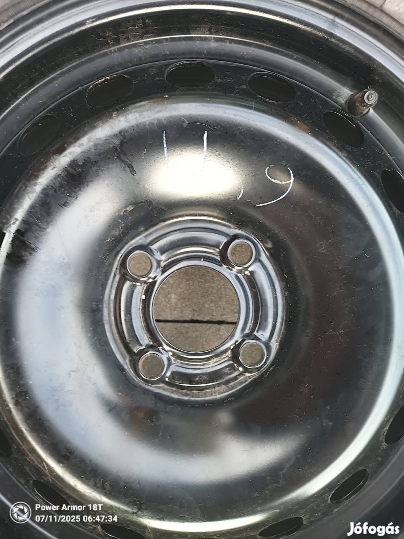 Acélfelni Renault Mégane 2 15colos nyári gumi  4x100