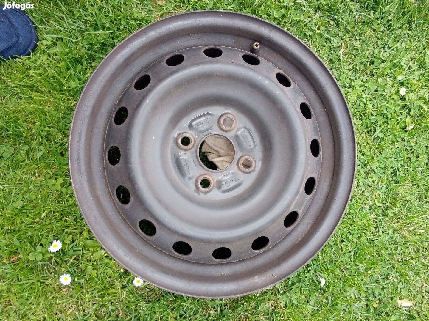Acélfelni Toyota felni