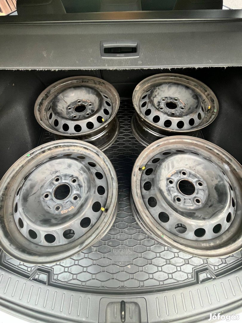 Acélfelni lemezfelni kerék 15 col 5x114,3