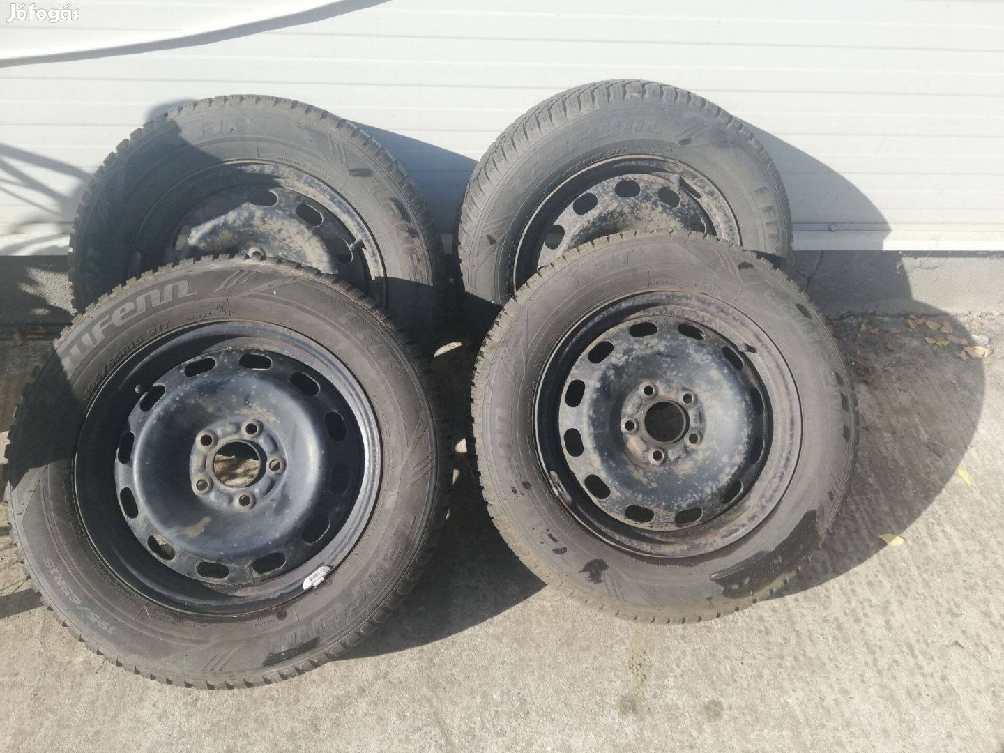 Acélfelni téligumival (195/65 r15)