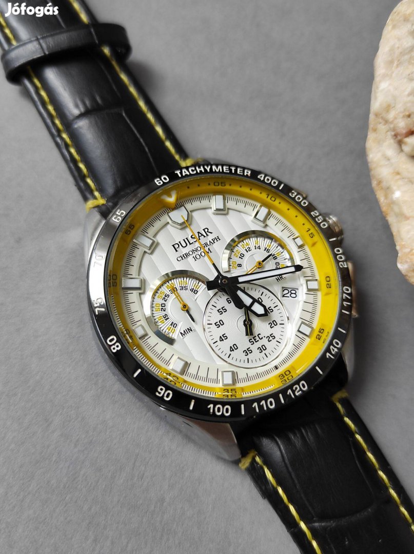 Acéltokos Pulsar Chronograph quartz karóra