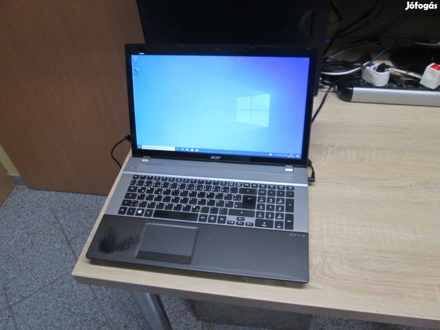 Acer 17,3"-os laptop i5 3230m, 4 GB., SSD, HDD, Geforce GT630m