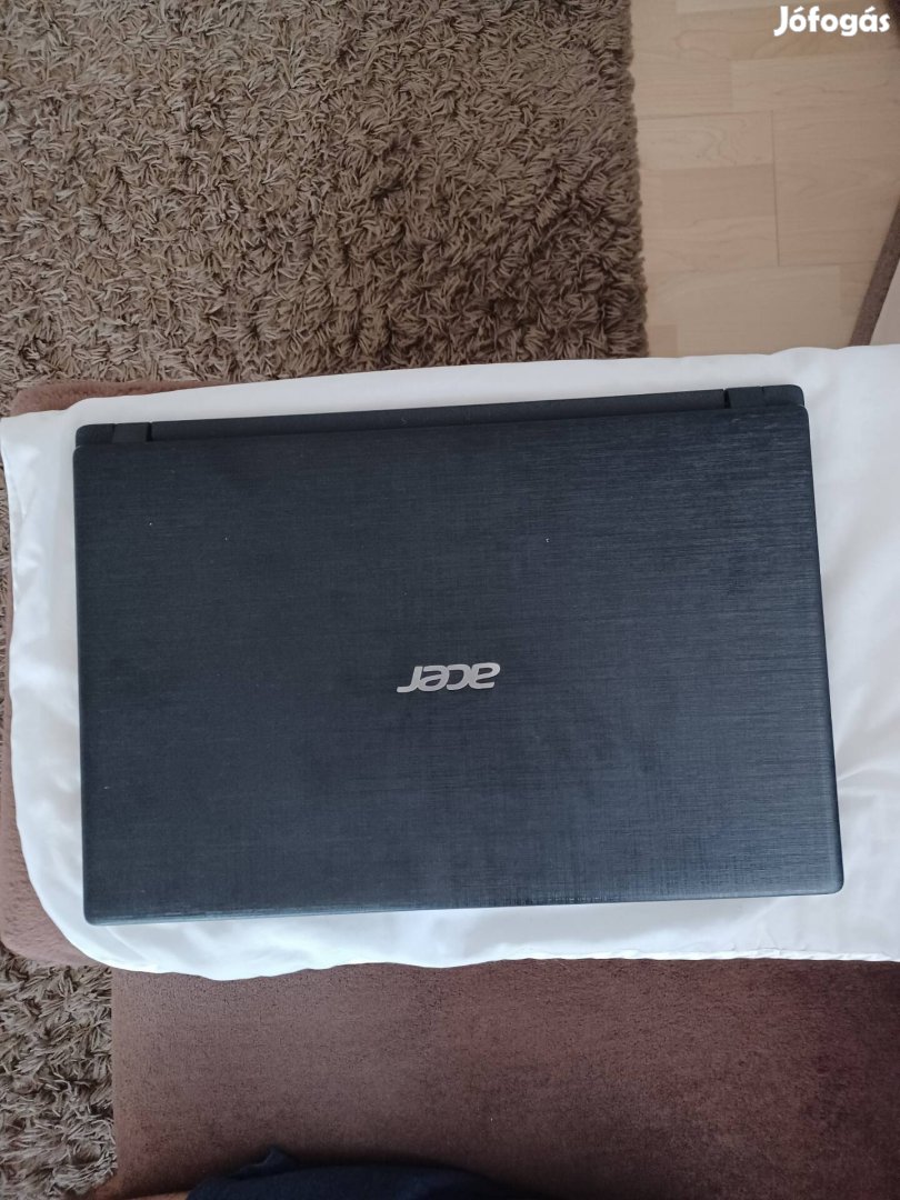 Acer 3 éves laptop