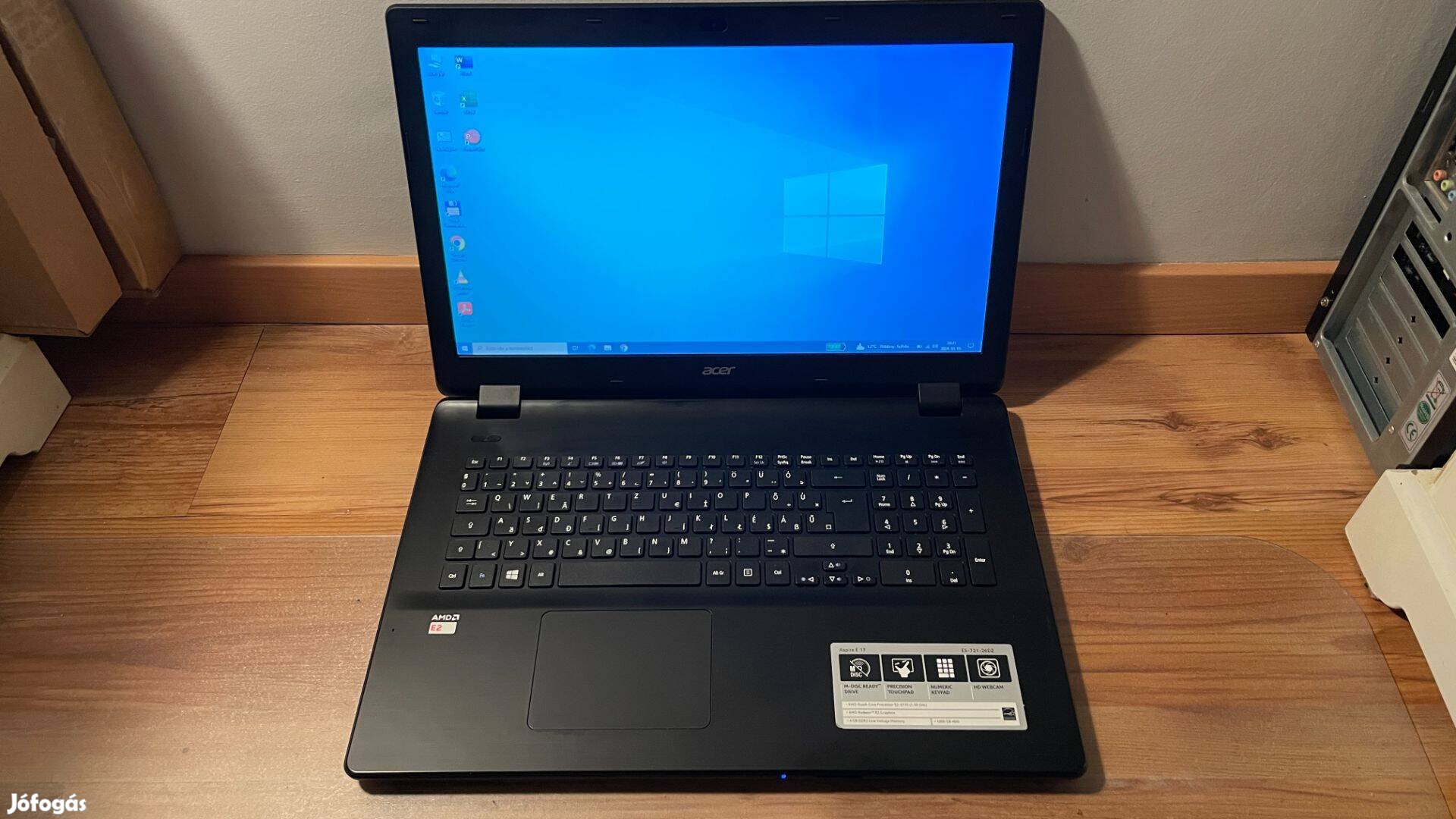 Acer Aspire E17 E5-721-26DZ Windows 10, ssd, laptop eladó, használat