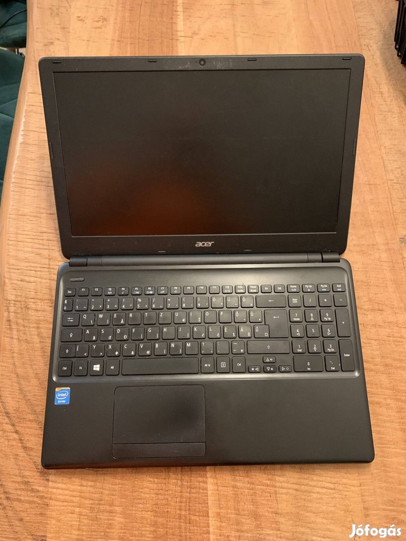 Acer Aspire E1 laptop