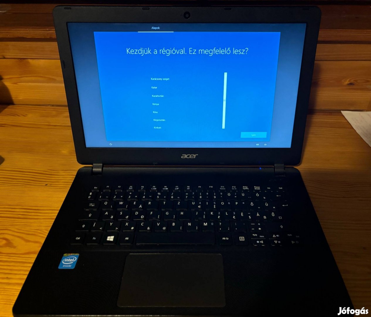 Acer Aspire Es1-311 laptop