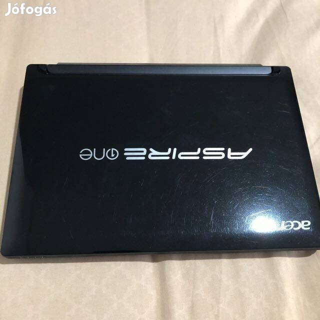 Acer Aspire One D255 Netbook, töltőjével együtt, jó akkumulátorral