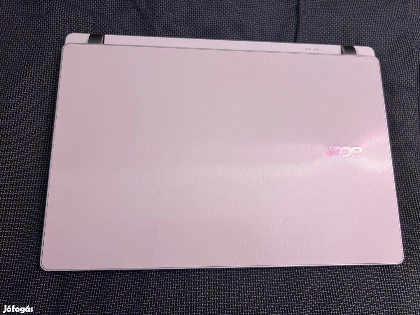 Acer Aspire V13