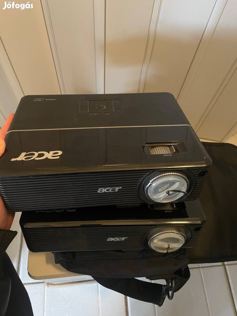 Acer P1166 DLP Projector