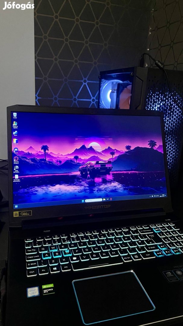 Acer Predator Helios 300 17.3" gamer laptop