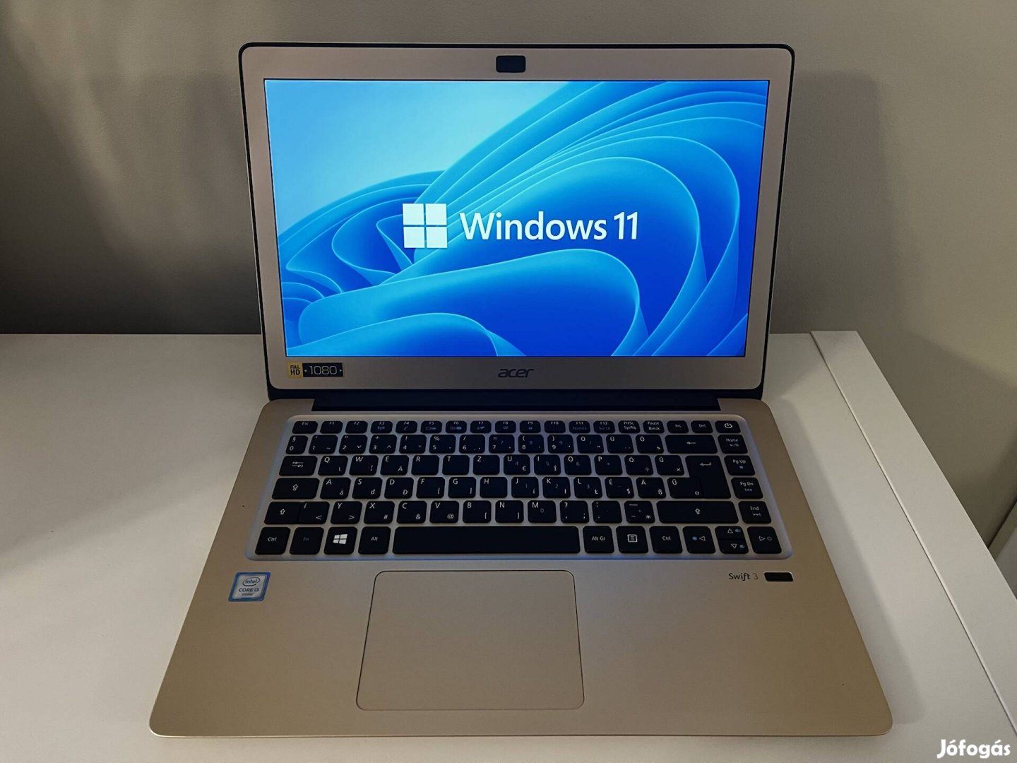 Acer Swift 3 ultrabook - Friss Windows 11 - i3 - 8 GB RAM - Arany