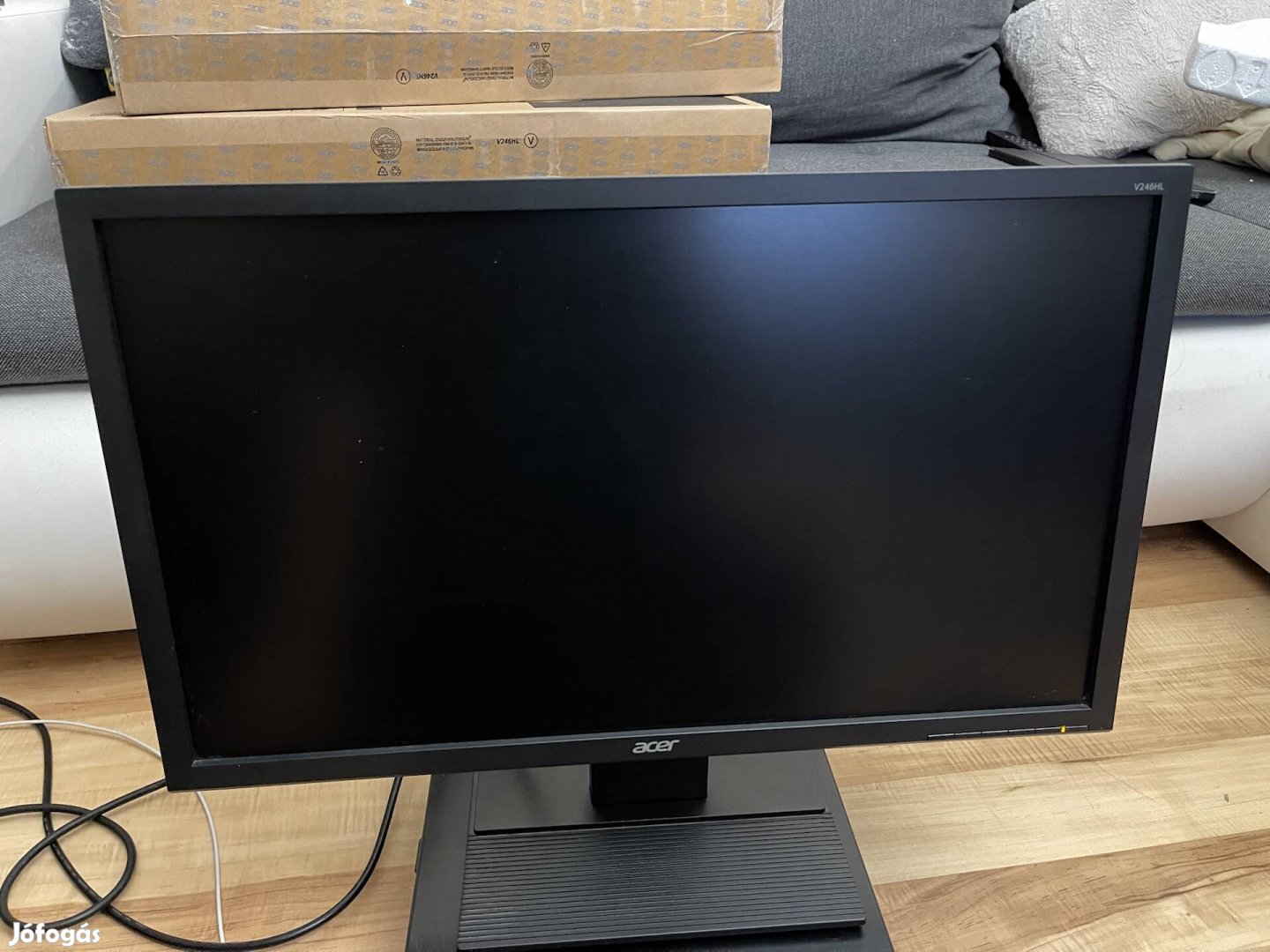 Acer V246HL 24"-os Full HD monitor