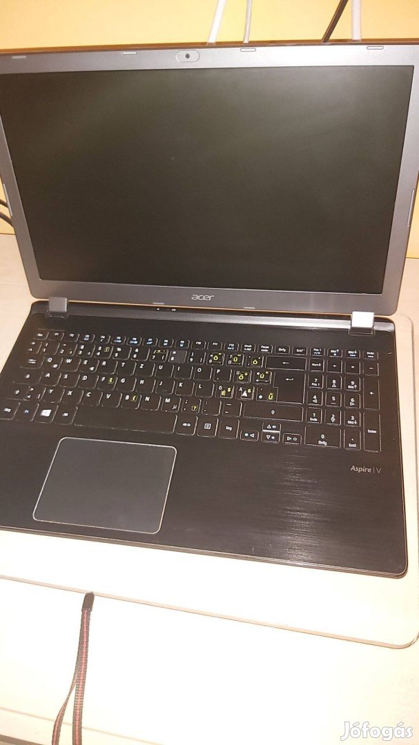 Acer V5-573G laptop, i5-4200U, 8GB DDR3, 120 GB SSD, GT