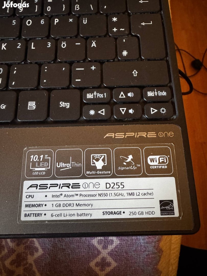 Acer aspire one