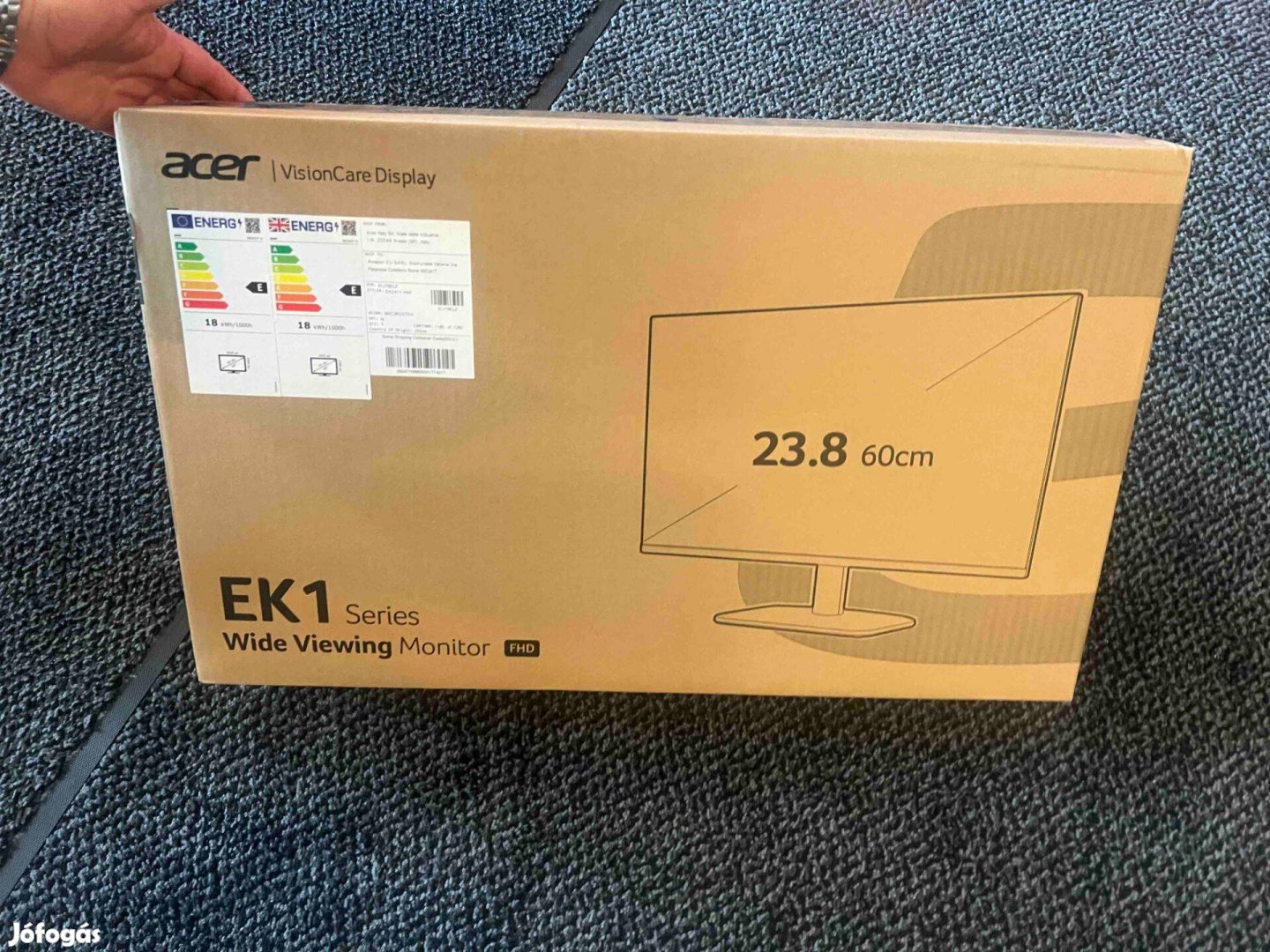 Acer bontatlan monitor. Új ára 35.000 mínusz 20%-al