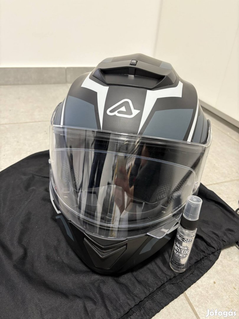 Acerbis bukósisak